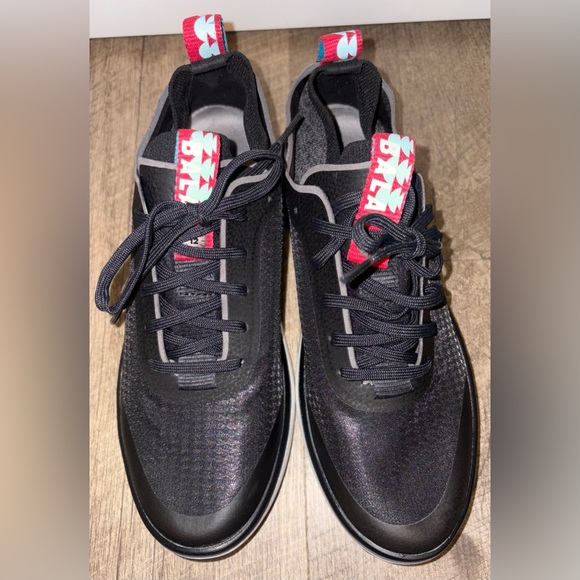 BALA Twelves Nursing Shoes - Picture 3 of 6